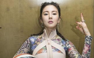 娱乐圈吃瓜照片模板大全,吃瓜照片模板大全，带你领略明星幕后生活
